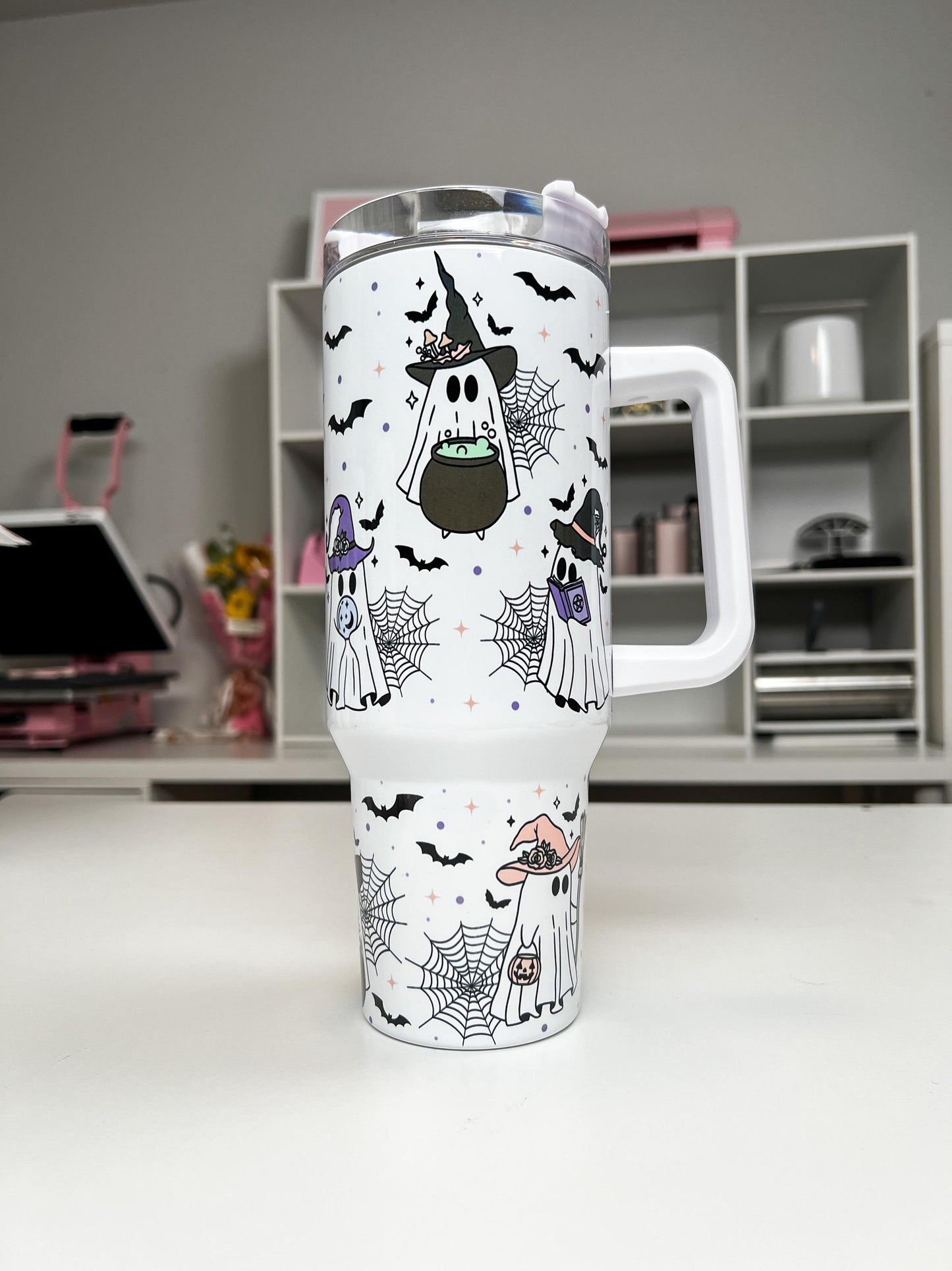 Spooky Ghosties 40oz tumbler, Halloween Ghosts quencher, Ghost custom tumbler