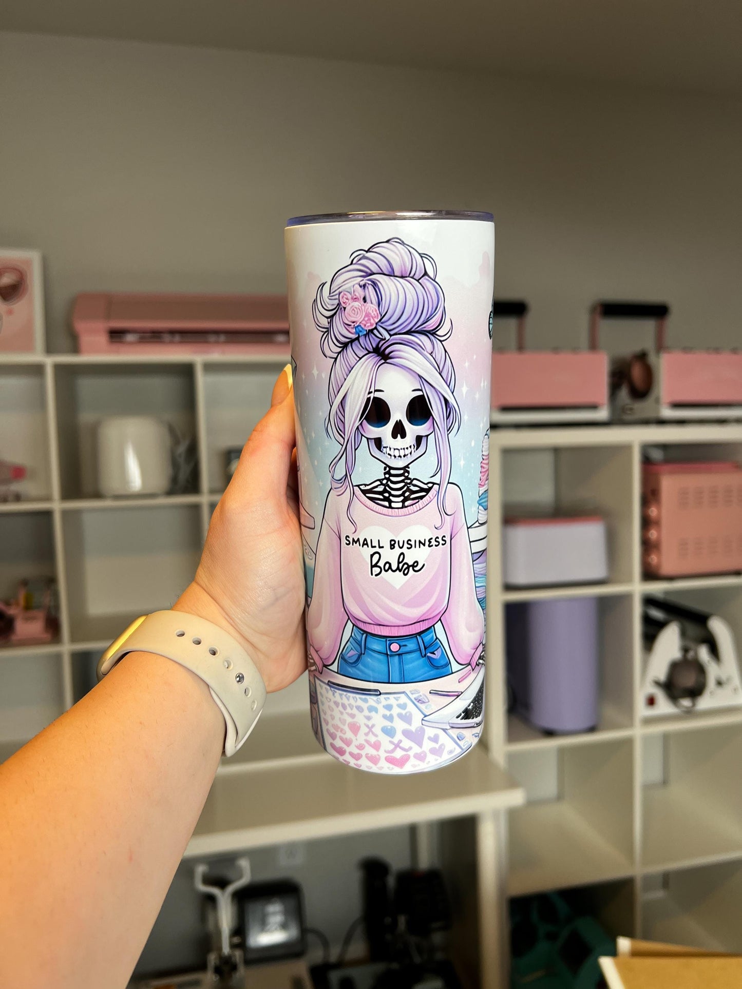 Small Business Babe 20oz tumbler, Crafty custom tumbler, Crafty Girl custom stainless tumbler