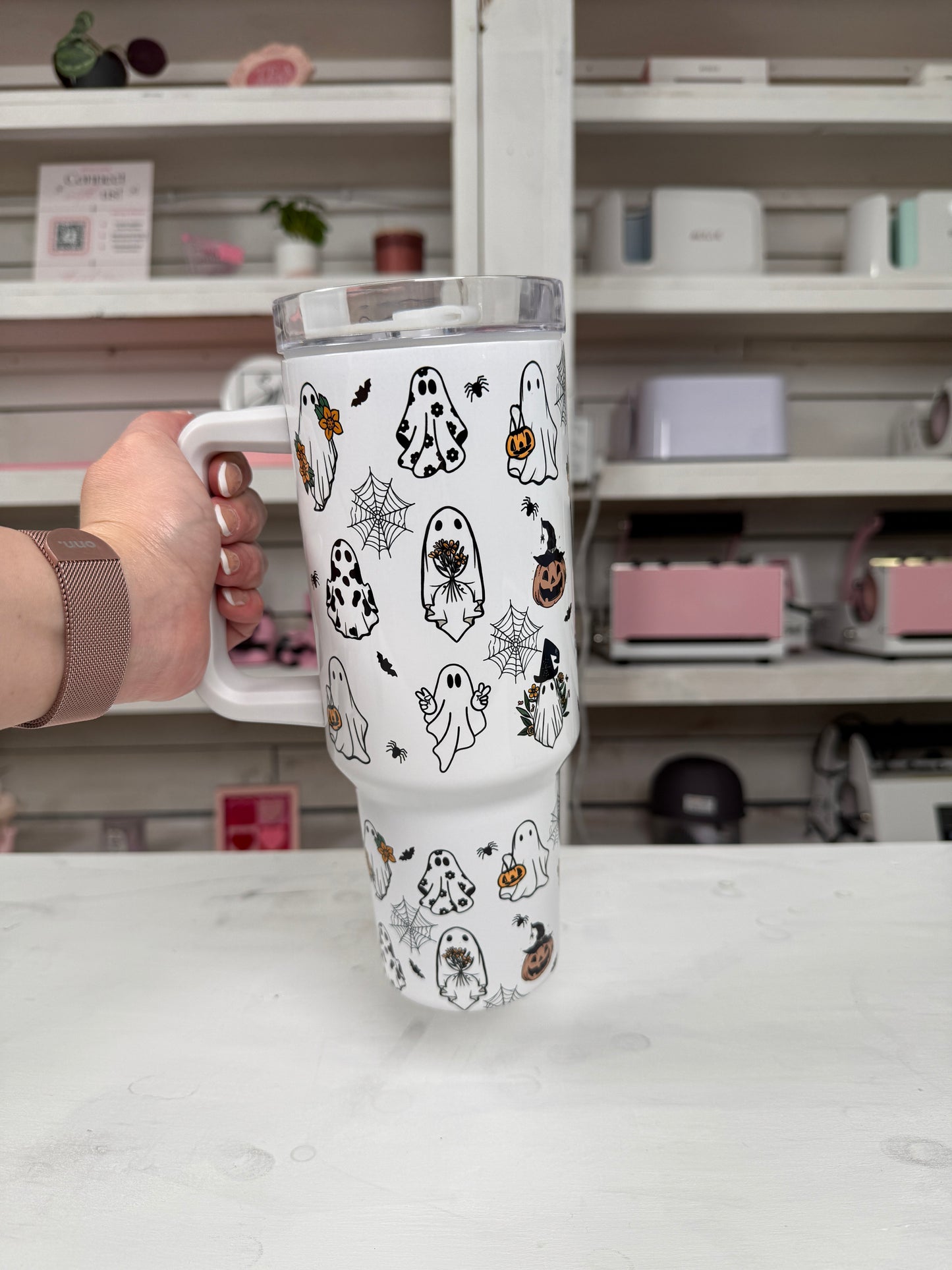 Halloween Ghosties 40oz tumbler, Spooky Ghosts quencher, Halloween Ghosts custom tumbler