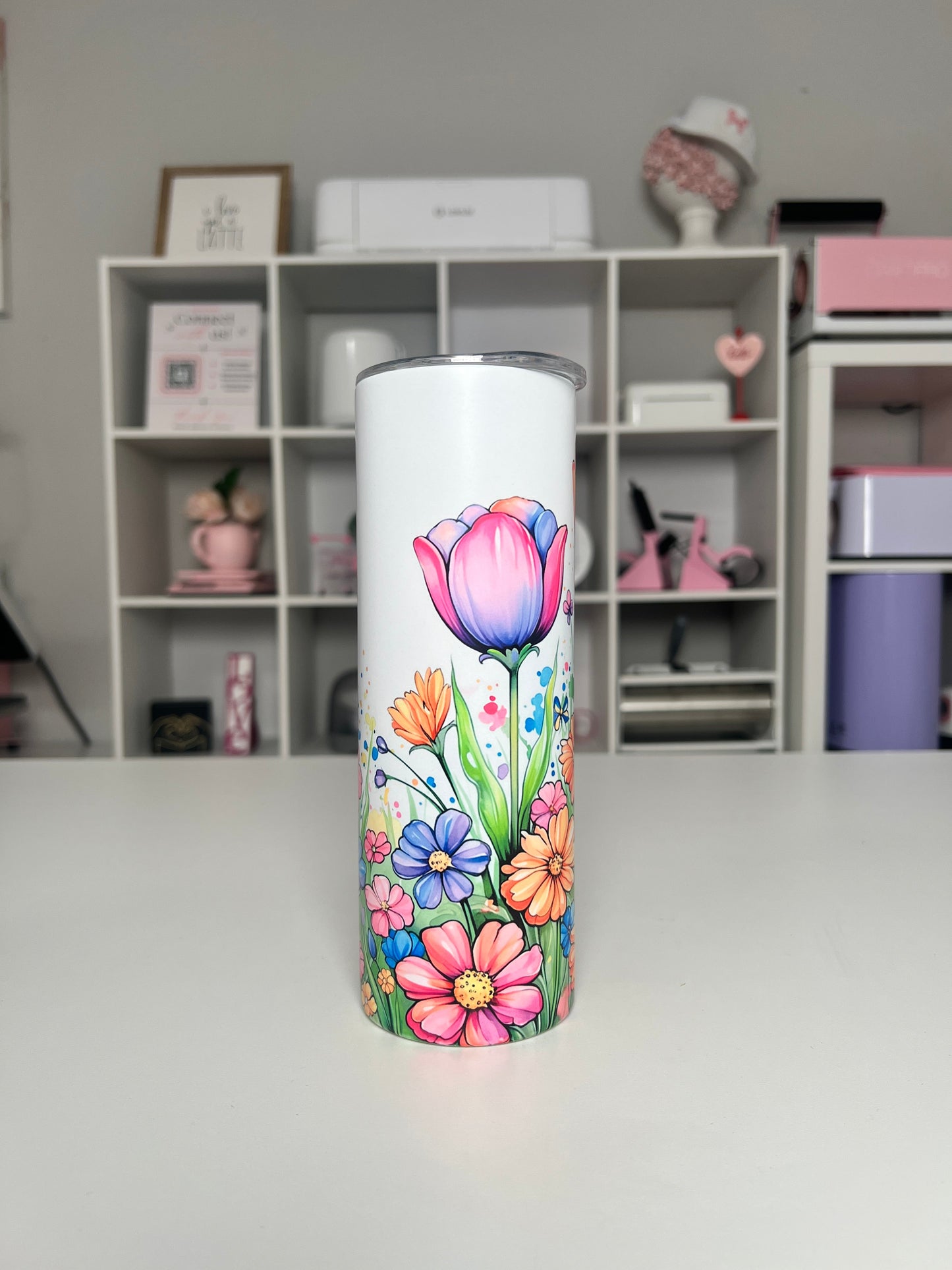 Colorful Tulips 20oz tumbler, Tulips quencher, Colorful 20oz custom tumbler