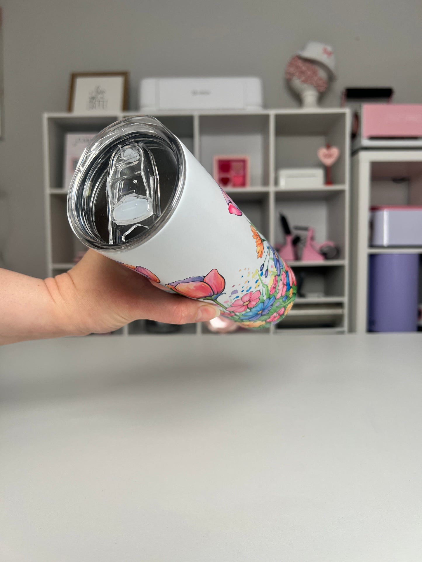 Colorful Tulips 20oz tumbler, Tulips quencher, Colorful 20oz custom tumbler