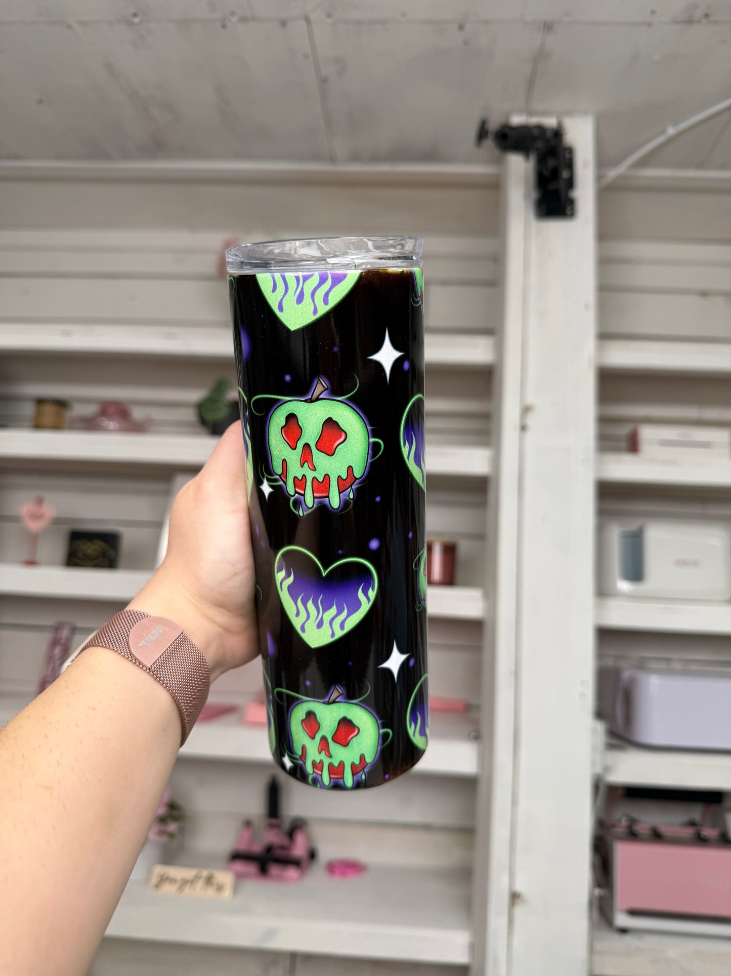 Villain Apple 20oz tumbler
