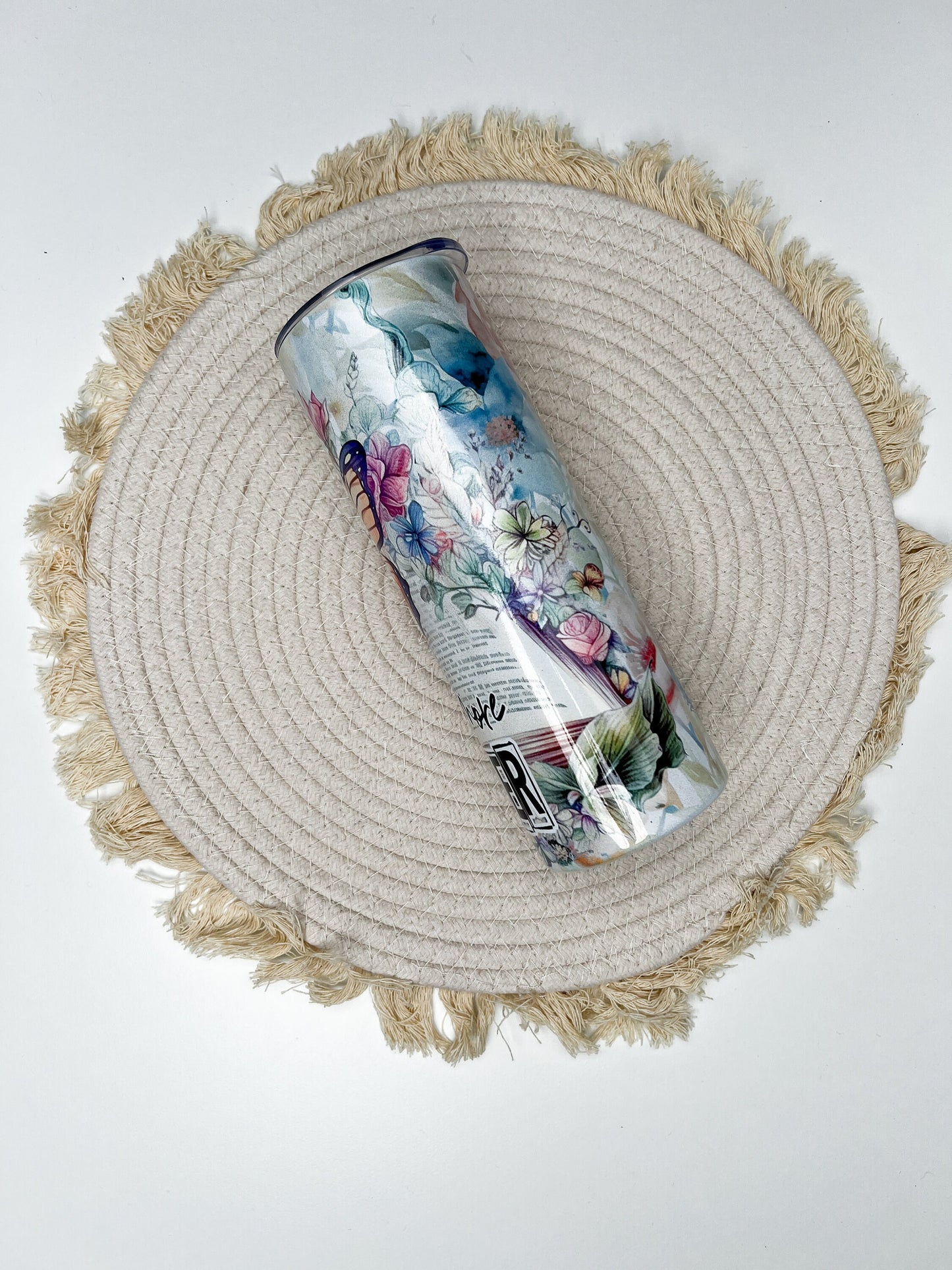 Book Lover 20oz tumbler, Just One More Chapter custom tumbler, Bookish custom stainless tumbler