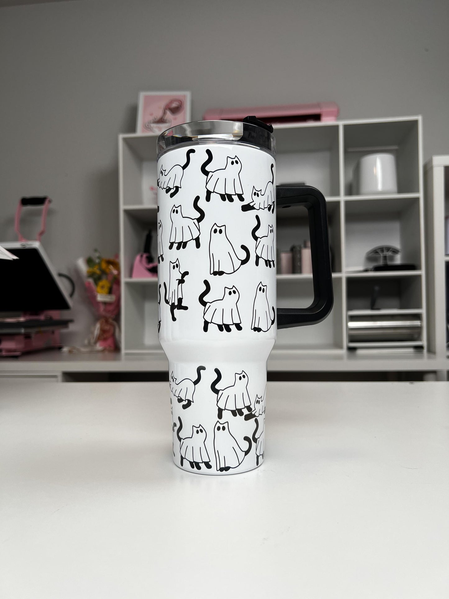 Ghostie Cats 40oz tumbler, Cat Ghosts quencher, Ghost Cats custom tumbler