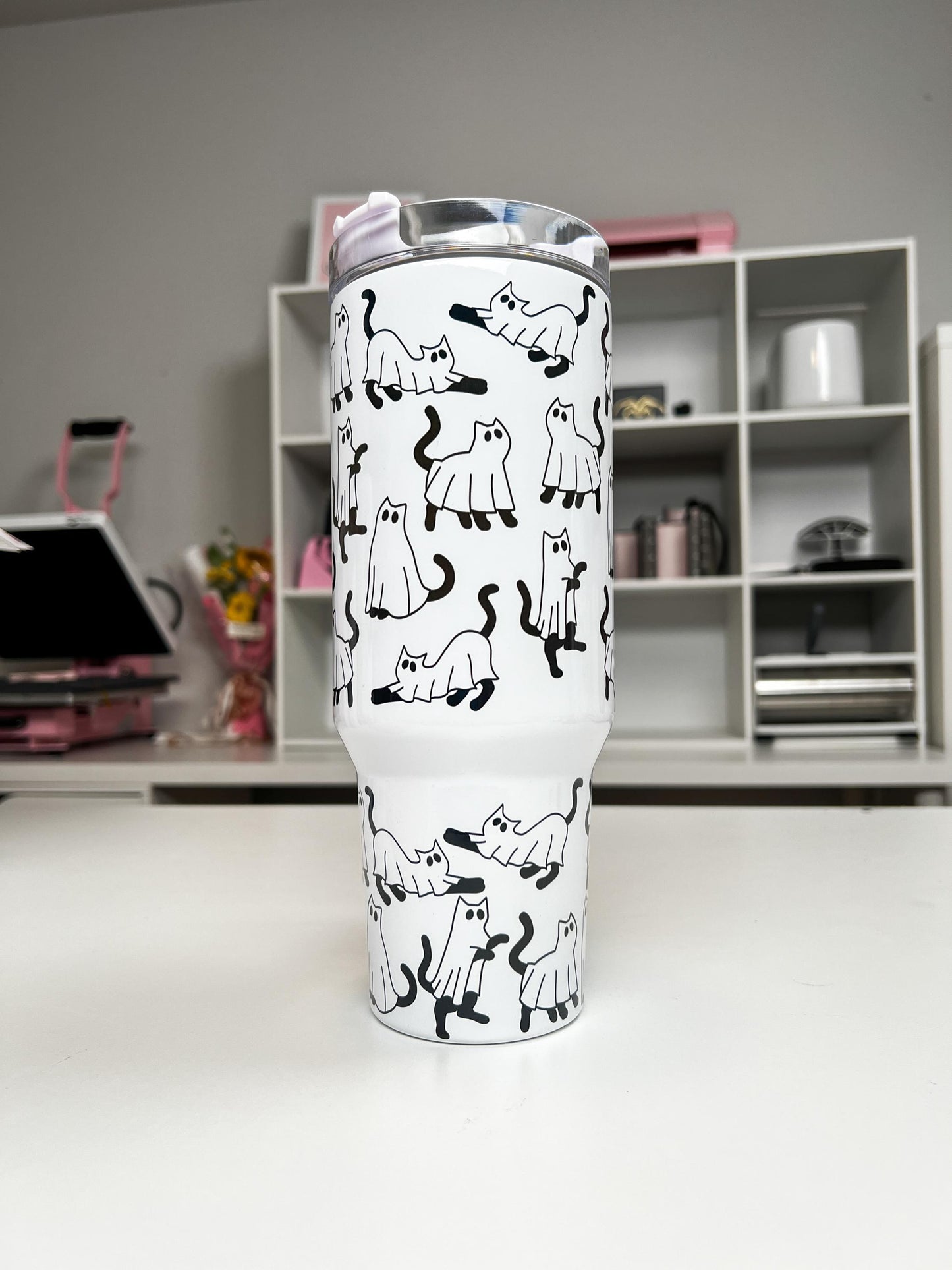 Ghostie Cats 40oz tumbler, Cat Ghosts quencher, Ghost Cats custom tumbler