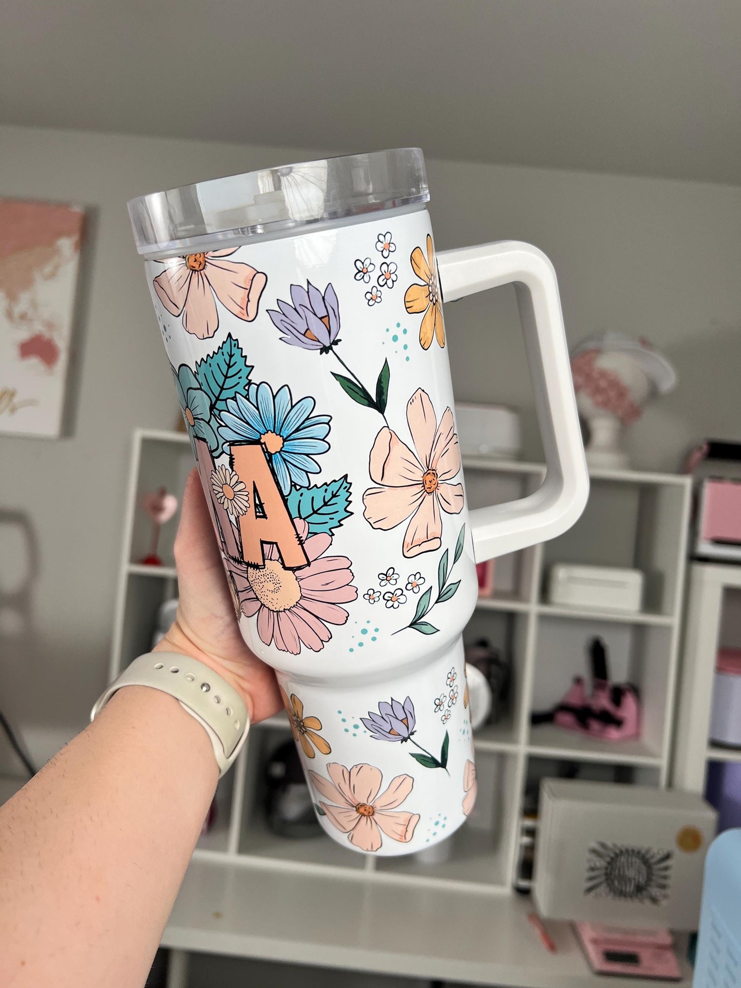 Floral Mama 40oz tumbler, Mama quencher, Floral custom tumbler