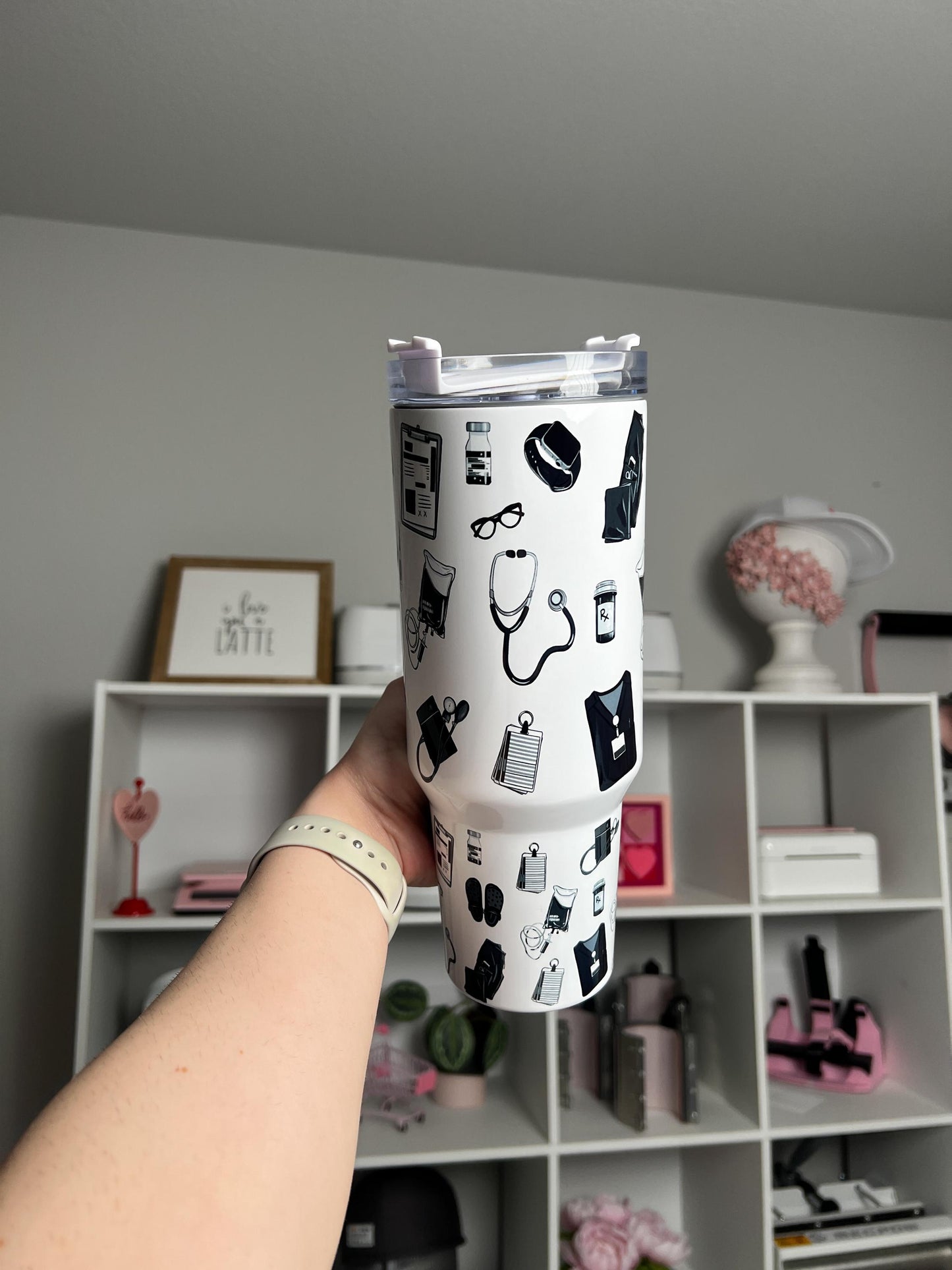 Nurse Themed 40oz tumbler, Nurse quencher, Nurse Icons custom tumbler